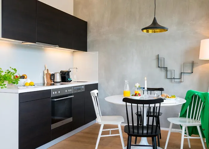 Residence, Philips Haus - Europlaza 4* Bécs