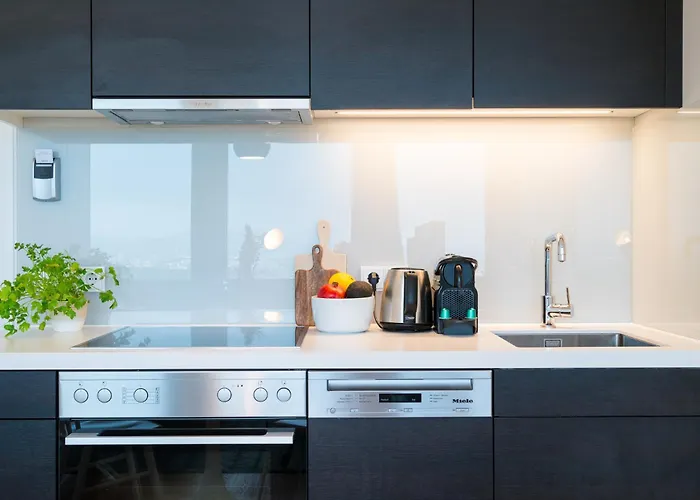 Residence, Philips Haus - Europlaza 4*
